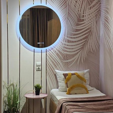 Soft Pink Apartment Mukacheve Exterior foto